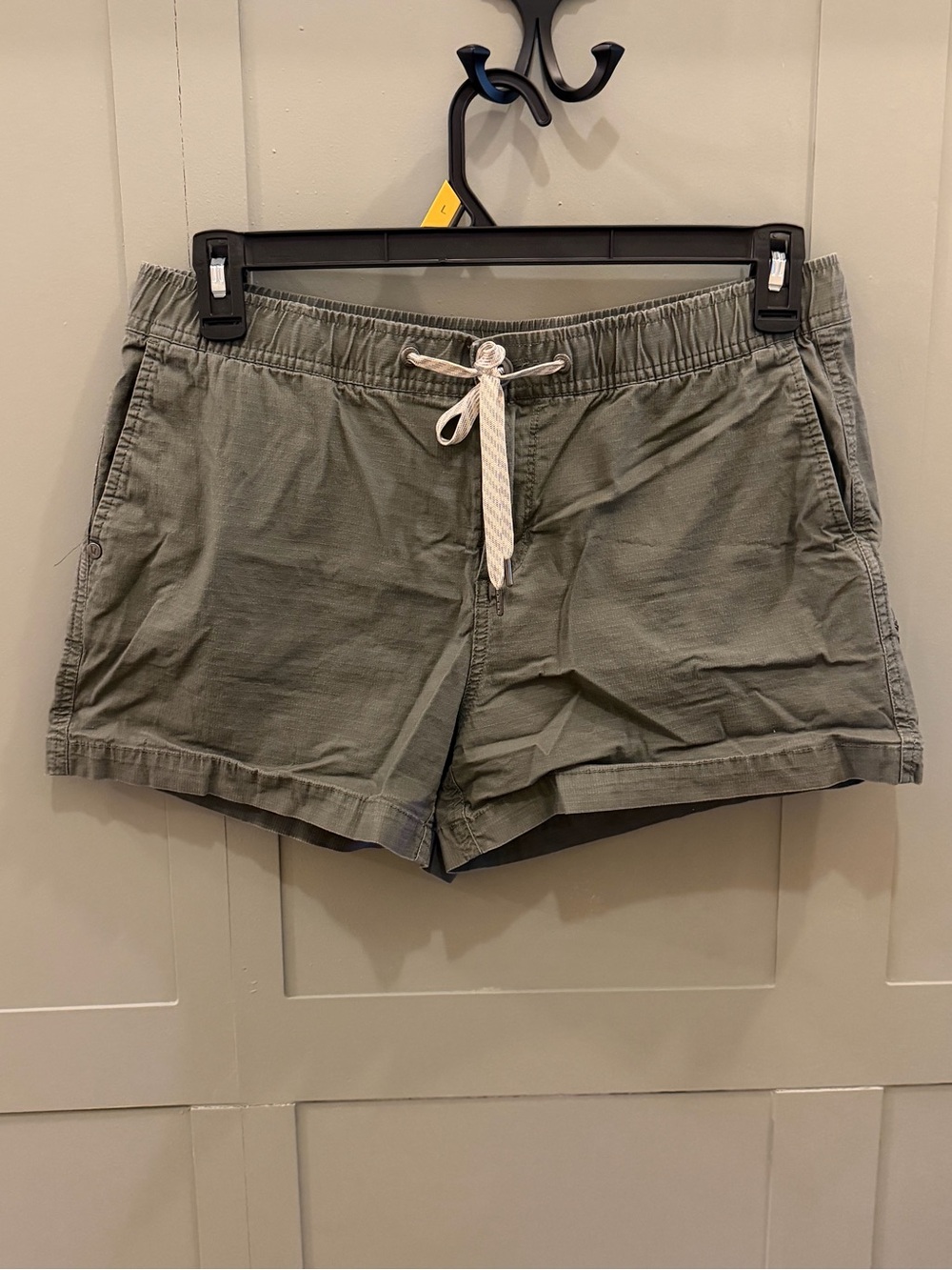 Bundle of 2 Vuori Rip Stop Everyday Athletic Shorts, colors Olive and Rust